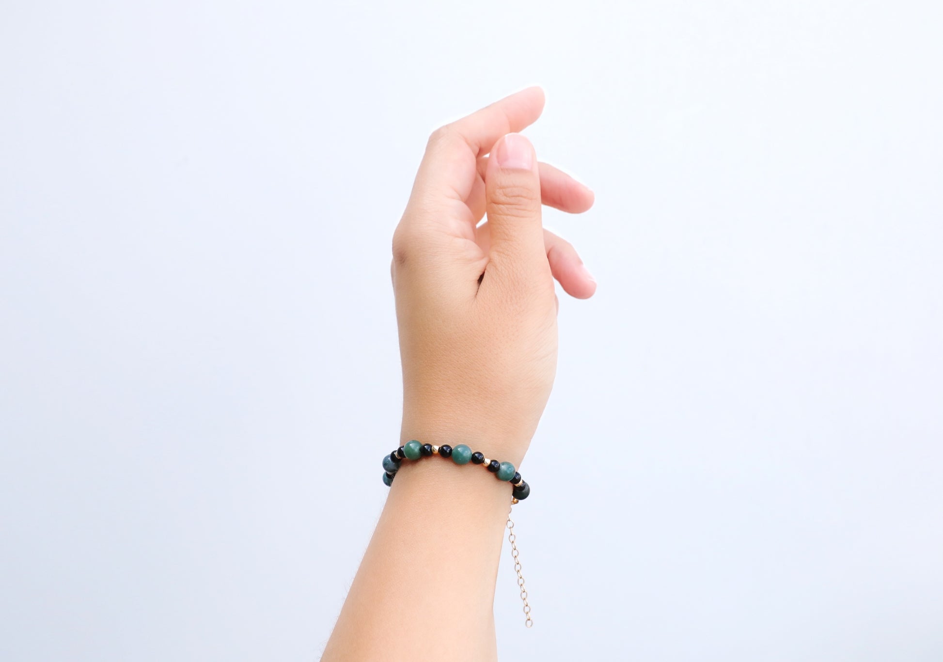Moss Agate and Onyx Bracelet in Gold Filled