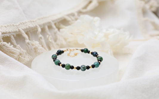 Moss Agate and Onyx Bracelet in Gold Filled