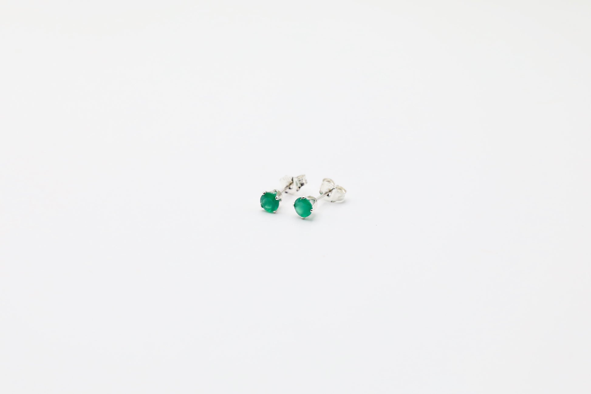 Sterling Silver Green Onyx Studs 4mm
