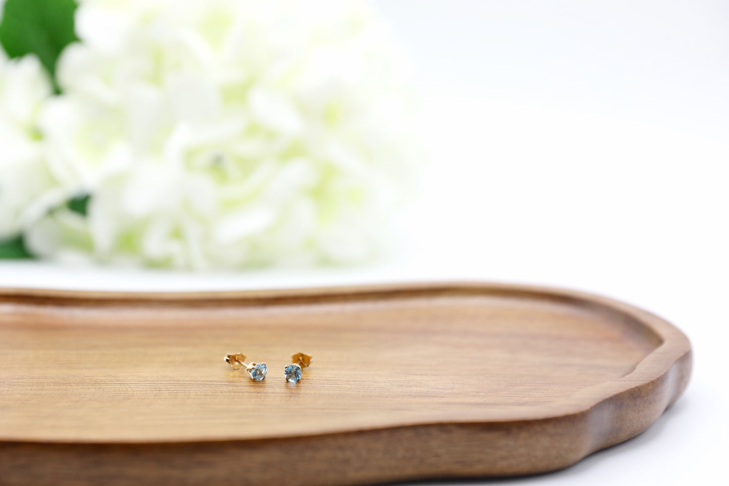 Gold Filled Swiss Blue Topaz 4mm Studs