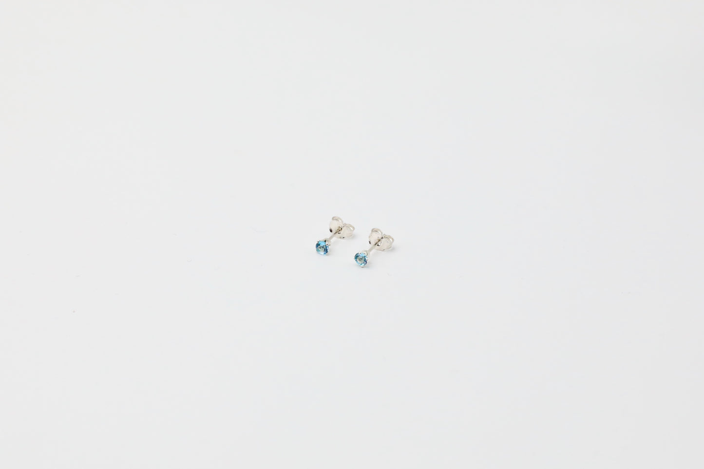 Sterling Silver Swiss Blue Topaz studs 3mm
